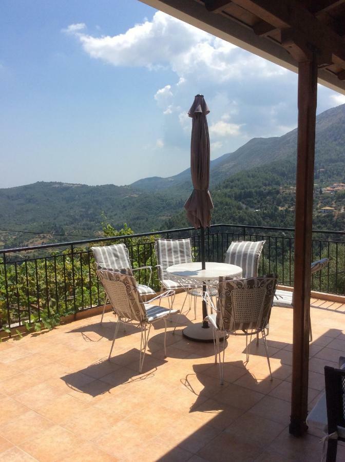 Christos House Villa Karia  ภายนอก รูปภาพ